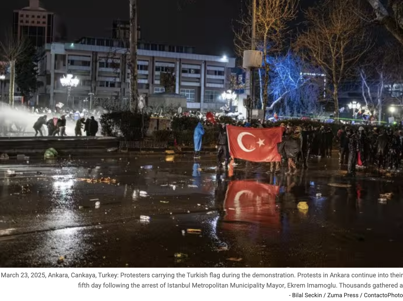 noti paraguay - más de 40 detenidos en nuevas protestas contra la detención del líder de la oposición turca imamoglu