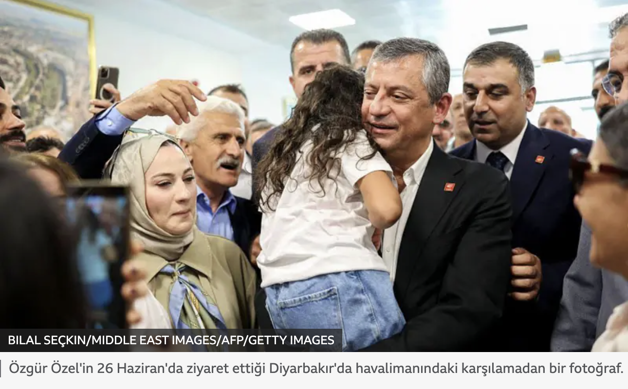 özel'in 'yeni parti' planı: dilekçe hazır, zamanlama 22 temmuz'da netleşecek